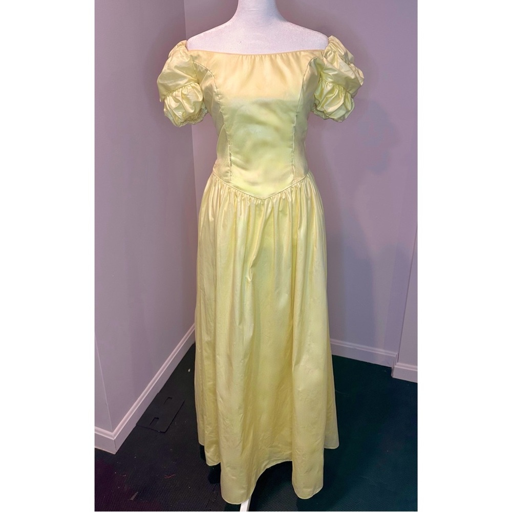 Vintage butter yellow basque waist maxi dress